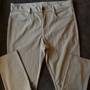Old Navy Active Tech Hybrid Pants - Slim